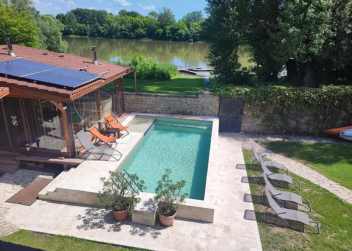 Vizparti Apartmanhaz