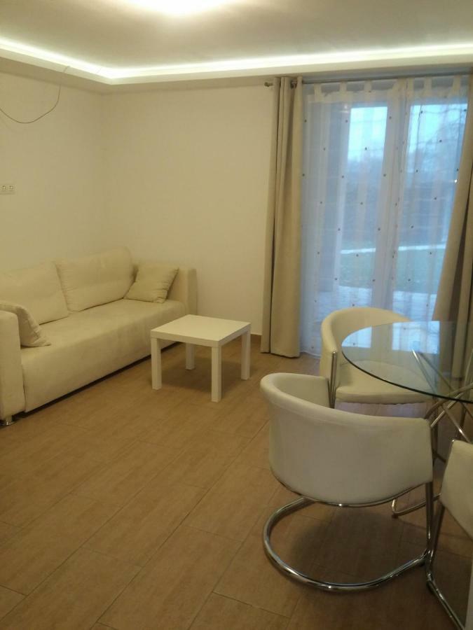 Apartmán Vizparti Apartmanhaz Leanyfalu